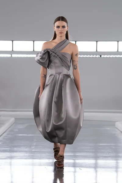 Look 54